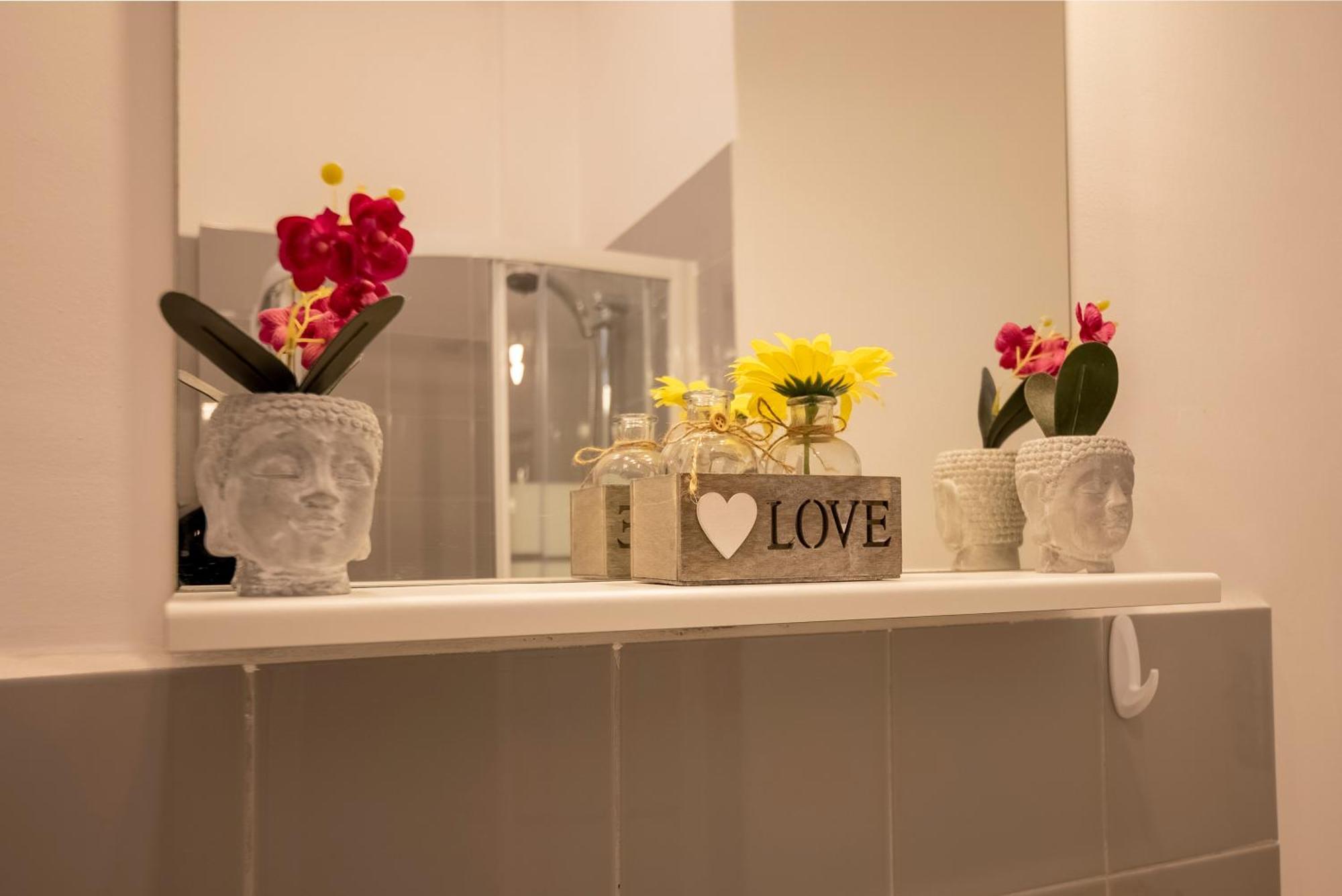 Appartamento * Le Provencal * Cosy Flat 3 Min Walk From The Sea Nizza