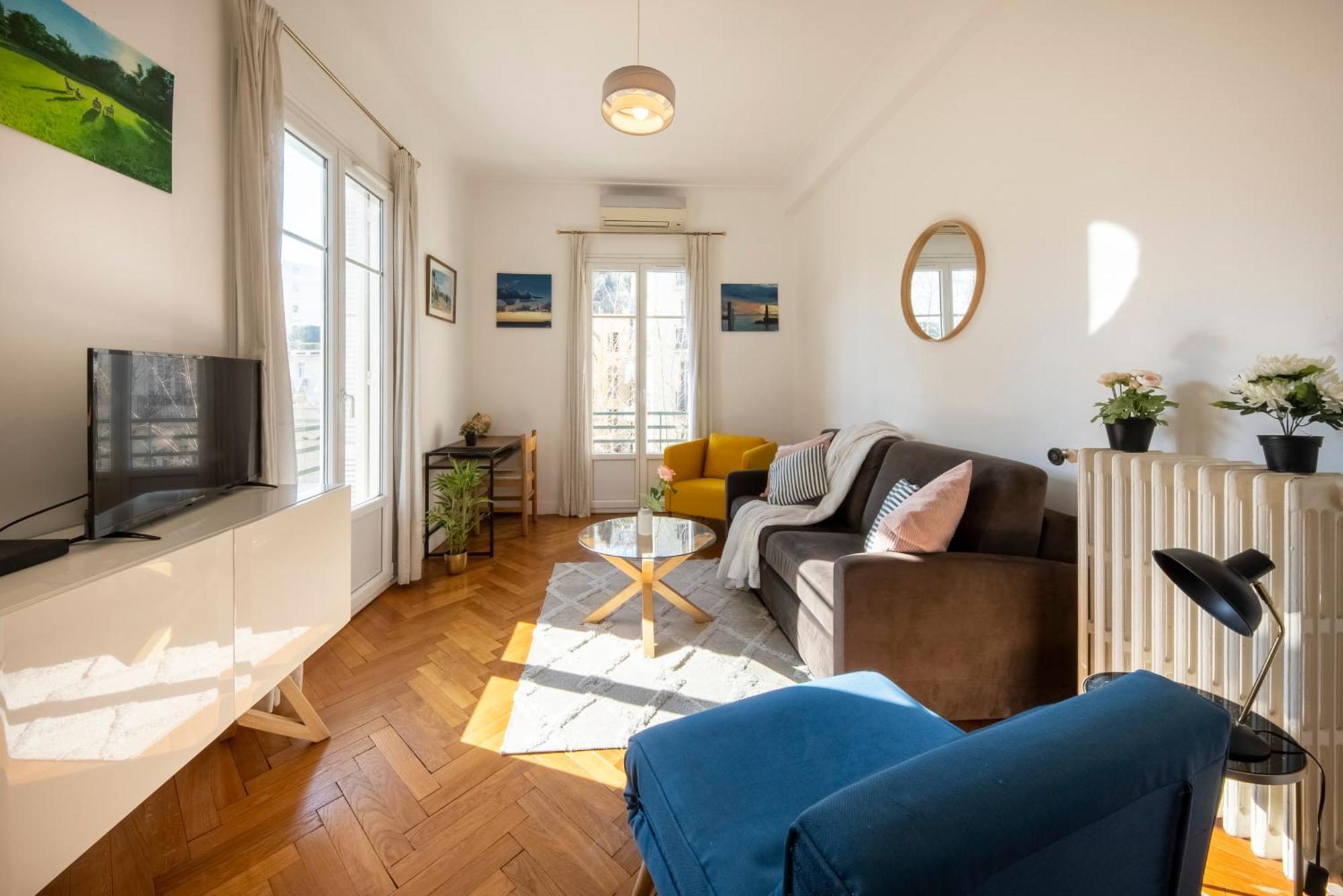 Appartement * Le Provencal * Cosy Flat 3 Min Walk From The Sea *