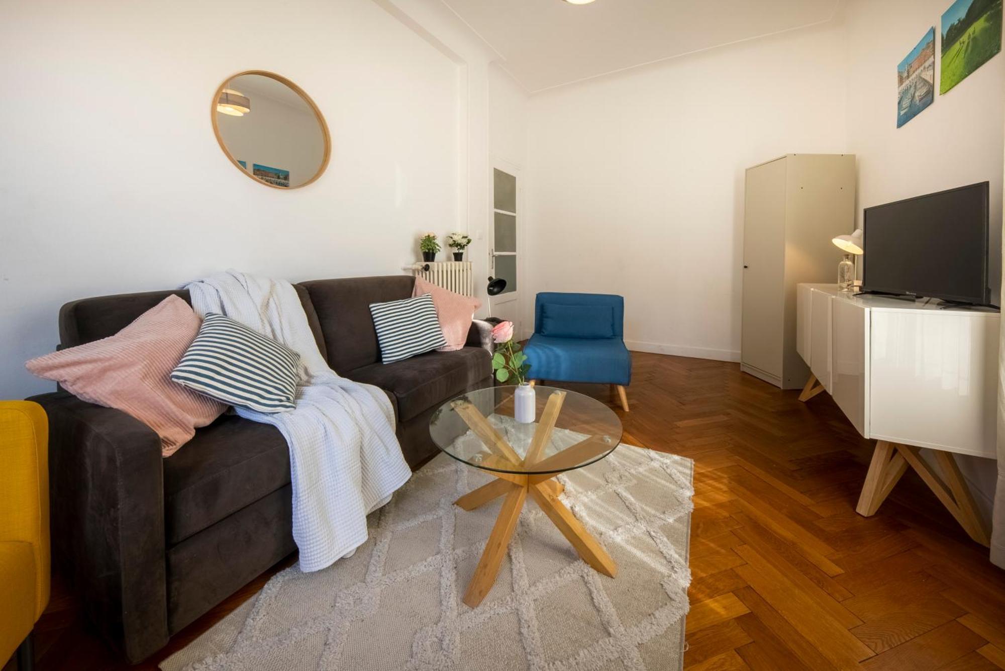 Appartement * Le Provencal * Cosy Flat 3 Min Walk From The Sea